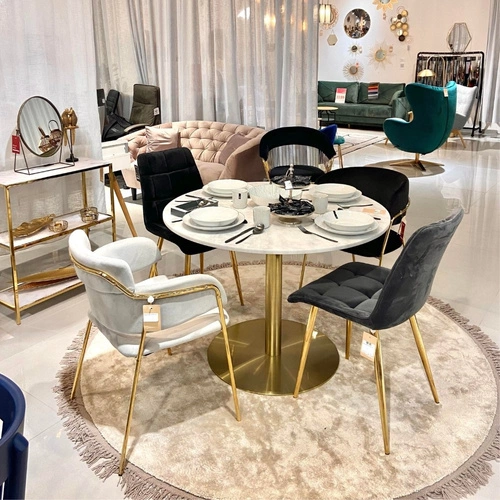 Krzesło do jadalni Pilo szare welurowe tapicerowane glamour na złotych nogach Intesi