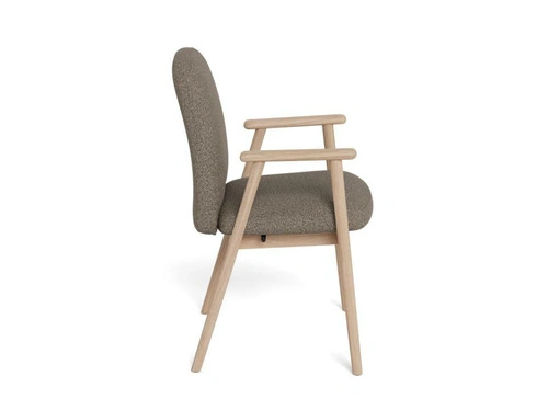 Krzesło Calvin Actona tapicerowane do jadalni skandynawskie z podłokietnikiem