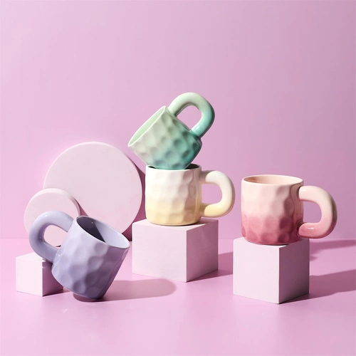 Kubek ceramiczny Chubby Intesi fioletowy 330ml do kawy i herbaty z dużym uchem