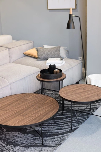 Stolik kawowy okrągły TRE 900 orzech amerykański skandynawski do salonu NORDIFRA