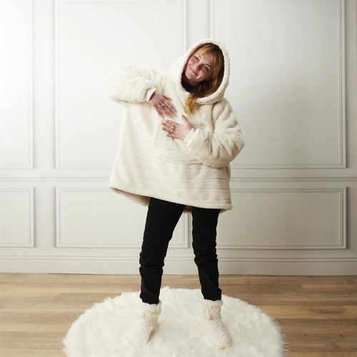 Bluzo koc z futerka Intesi biały ciepły koc z kapturem na kanapę do salonu