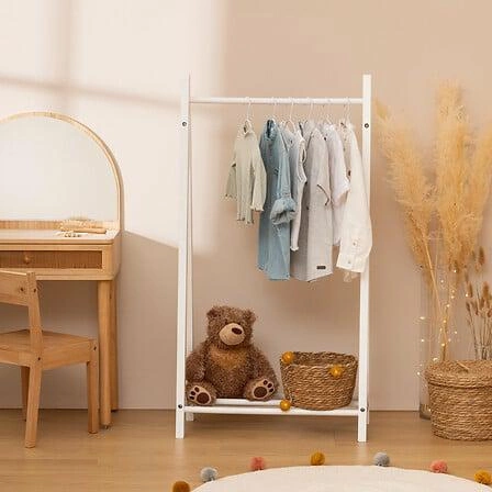 Wieszak na ubrania dziecięcy biały        outlet