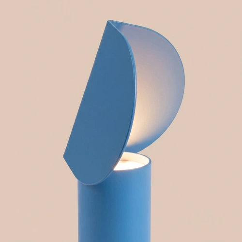 Lampa biurkowa LED BISCUIT błękitna nowoczesna na biurko 3000K