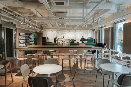 Hoker metalowy bez oparcia Trick 75 cm czarny nowoczesny do kuchni i ogrodu SCAB Design