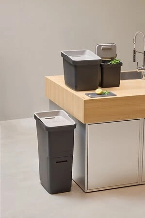 Kosz do segregacji śmieci 36L Slow czarny szary plastikowy do kuchni i biura 5five