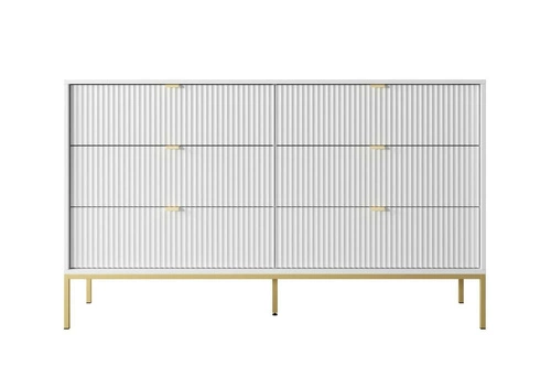 Komoda Delicious biała z szufladami ryflowana glamour na złotych nogach do salonu 154 cm