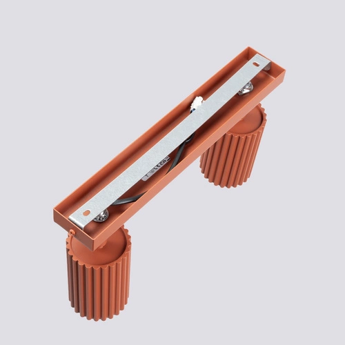 Plafon sufitowy KARBON 2 czerwony nowoczesny aluminiowy do salonu z ruchomym kloszem