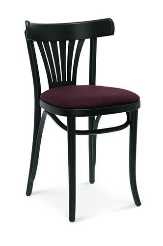 Krzesło drewniane Fameg FAN tapicerowane personalizowane do jadalni i salonu w stylu retro