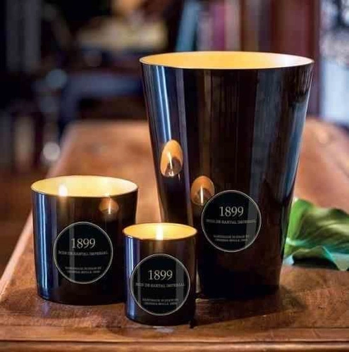 Świeca zapachowa sojowa Cereria Molla Gold Edition imbir pomarańcza XL czarna 600g na prezent