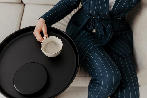 Stolik kawowy okrągły TYK 500 dębowy czarny nowoczesny do salonu NORDIFRA 50 cm