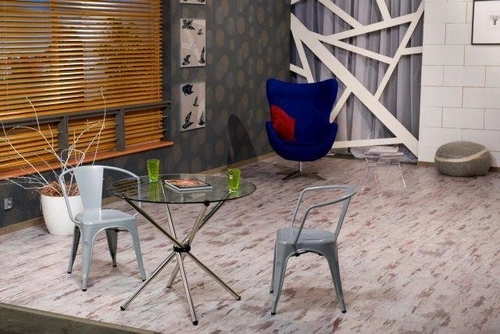 Krzesło metalowe Paris Arms szare do jadalni i kuchni z podłokietnikami inspirowane Tolix