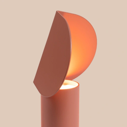 Lampa biurkowa LED BISCUIT nowoczesna brzoskwiniowa do salonu