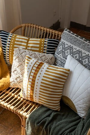 Poduszka dekoracyjna Macrame Atmosphera boho bawełniana do salonu i sypialni 40x40 cm