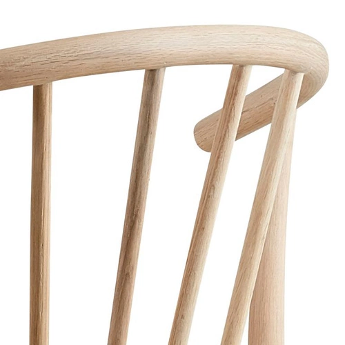 Krzesło drewniane z podłokietnikami Cassandra Actona do jadalni skandynawskie boho naturalne