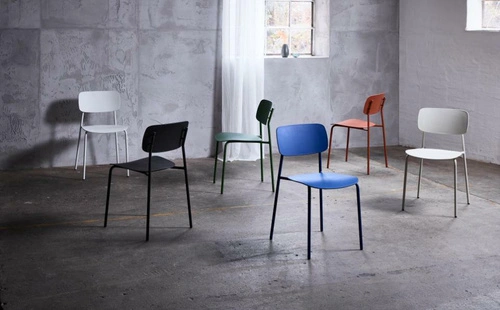 Krzesło Kirkland do jadalni nowoczesne z tworzywa beżowe
