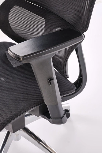 Ergonomiczny fotel biurowy Percas czarny siatkowy obrotowy z regulacją Intesi do biura