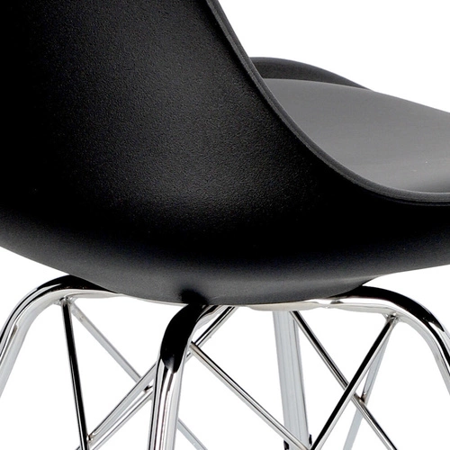 Krzesło do jadalni Eris Actona czarne z tworzywa sztucznego nowoczesne łatwe w czyszczeniu