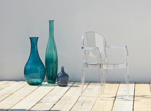 Krzesło transparentne do jadalni i salonu Igloo SCAB Design nowoczesne sztaplowane z podłokietnikami