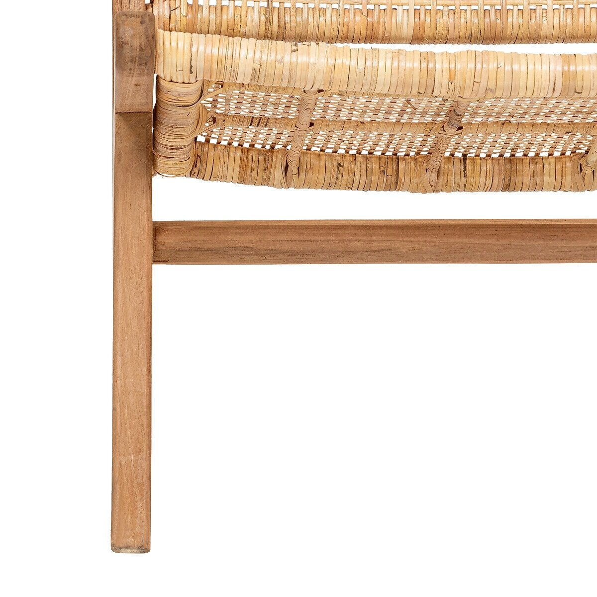 Fotel rattanowy Timor boho do salonu Atmosphera – naturalny fotel wypoczynkowy na wysokich nogach