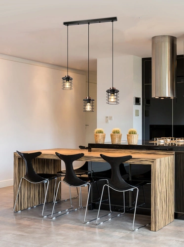 Nowoczesna lampa wisząca Glob czarna i złota 3-punktowa do salonu i nad stół