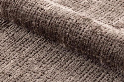 Fotel wypoczynkowy Darlene brązowy aksamitny do salonu skandynawski