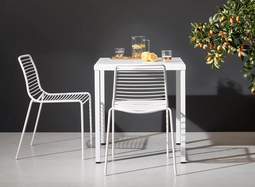 Krzesło ogrodowe metalowe Summer szare nowoczesne sztaplowane do ogrodu i tarasu SCAB Design