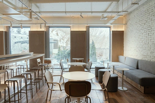 Hoker metalowy bez oparcia Trick 75 cm czarny nowoczesny do kuchni i ogrodu SCAB Design