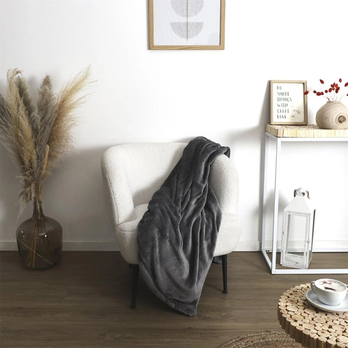 Intesi szary ciepły koc polarowy z kieszenią na stopy 127x178 na kanapę