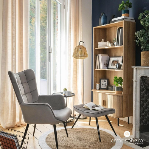 Regał na książki Colva industrialny do salonu z metalową podstawą i personalizowanymi uchwytami