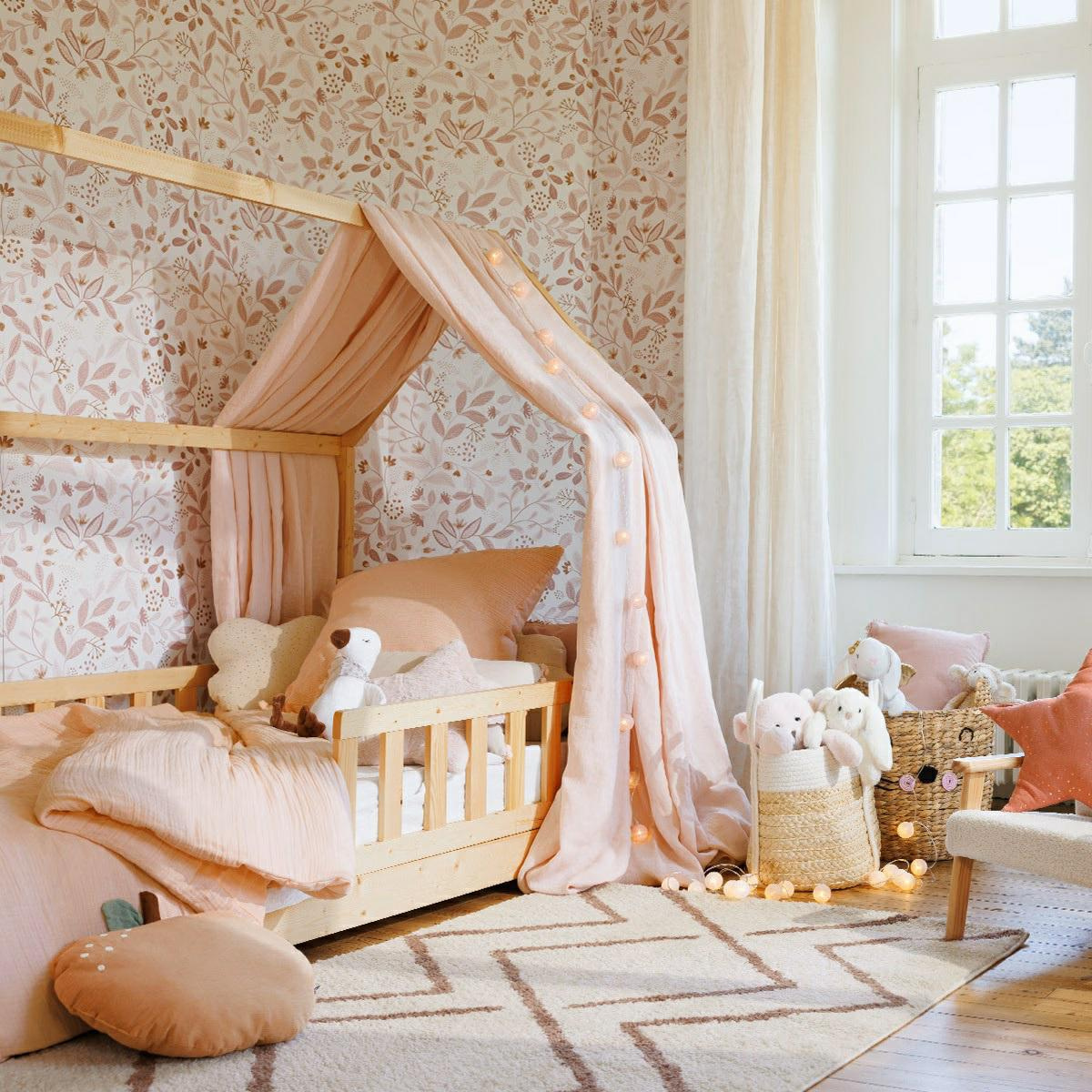 Łóżko dziecięce domek Bosco 90x190 drewniane sosnowe nowoczesne do pokoju dziecka