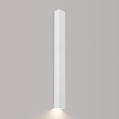 Nowoczesny biały kinkiet ścienny FREYA 90 Thoro stalowy do salonu i sypialni 90 cm