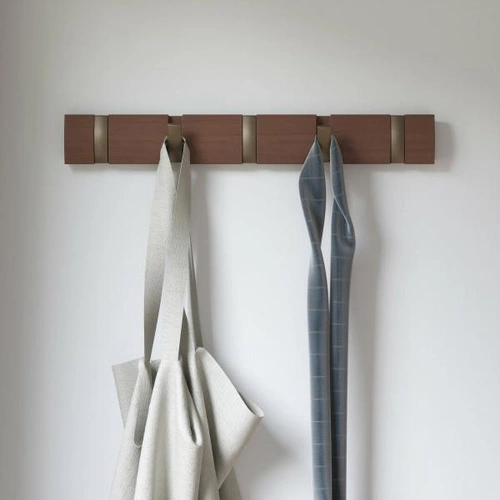 Umbra Flip nowoczesny wieszak ścienny do przedpokoju orzechowy z 5 haczykami 51 cm