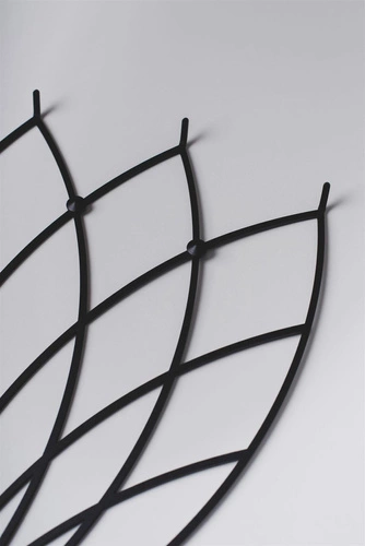 Nowoczesny wieszak ścienny do przedpokoju Lotos M Black POLYHEDRA czarny metalowy