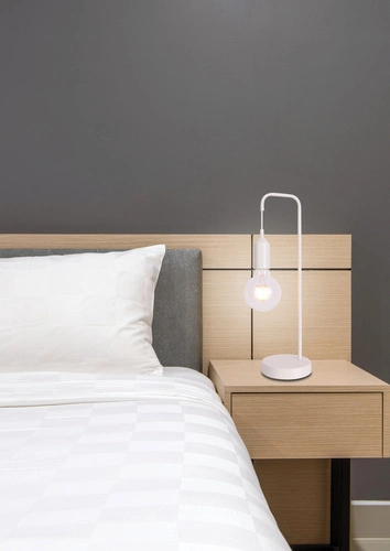 Lampka nocna Laren biała metalowa industrialna do sypialni i salonu Ledea 46 cm