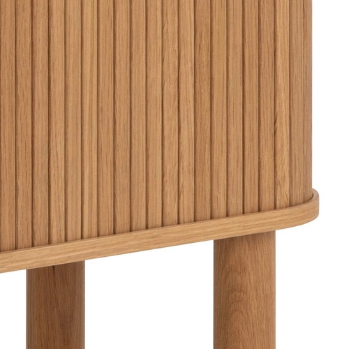 Komoda wysoka Langley dąb naturalny na nóżkach nowoczesna z półkami do salonu 80 cm