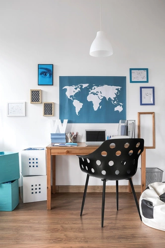 Krzesło Sajt Intesi czarne do jadalni nowoczesne z podłokietnikami z tworzywa i metalu