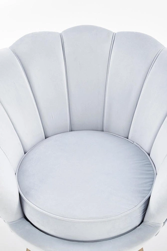 Fotel muszelka Amore błękitny welur do salonu nowoczesny glamour na złotych nogach Intesi