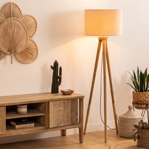Lampa podłogowa stojąca do salonu Olga Atmosphera skandynawska drewniana trójnóg beżowa z abażurem