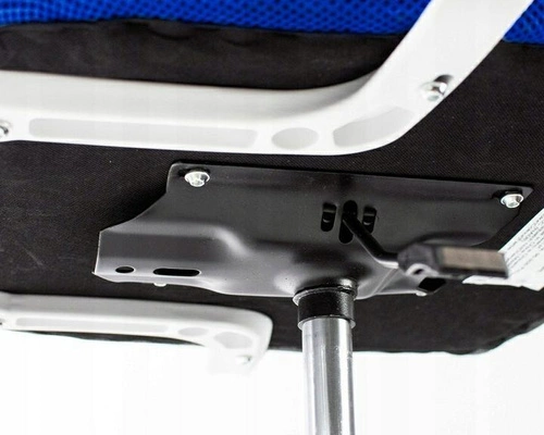 Fotel biurowy ergonomiczny Splash Intesi niebieski siatkowy obrotowy z podłokietnikami do biurka