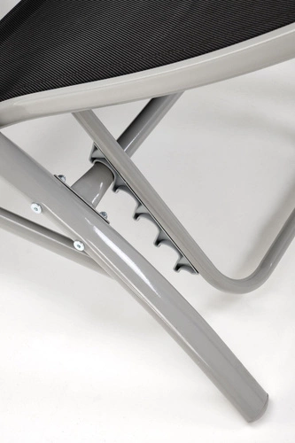 Zestaw 2 leżaków ogrodowych z oparciem i stolik Garith nowoczesny czarny Intesi na taras