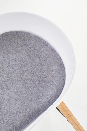 Hoker Radin biały z szarą poduszką skandynawski drewniany do kuchni na 4 nogach Intesi