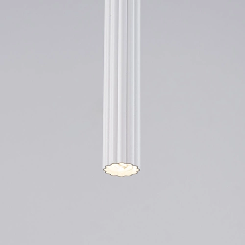 Nowoczesna lampa wisząca ARCHE 1 biała regulowana do salonu i kuchni nad stół