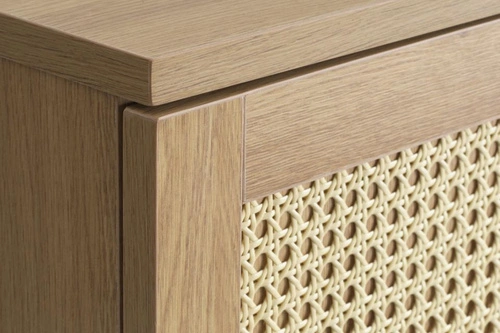 Komoda wysoka Pensacola rattan dąb nowoczesna do salonu na nóżkach