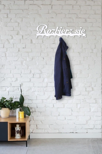 Intesi Rozbierz się biały nowoczesny wieszak ścienny do przedpokoju metalowy z napisem