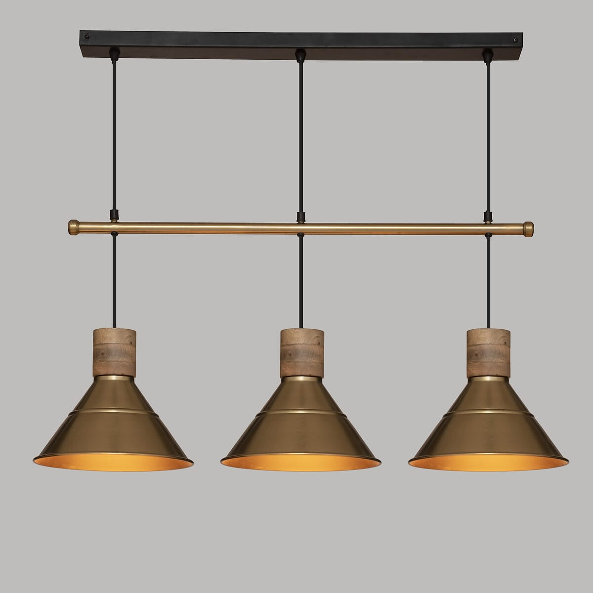 Lampa wisząca Bota złota 3-punktowa do kuchni lub nad stół, metal i drewno mango Atmosphera