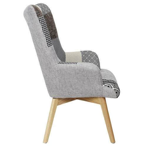 Fotel uszak Helsinki szary patchwork skandynawski do salonu na wysokich drewnianych nogach