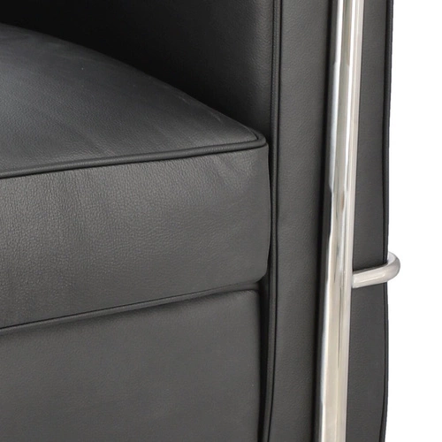 Fotel wypoczynkowy Kubik czarna skóra naturalna nowoczesny do salonu inspirowany LC2