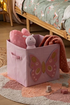 Pudełko do regału Motyl 29x29 różowe materiałowe na zabawki do pokoju dziecięcego Atmosphera