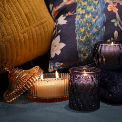 Świeca zapachowa Camelia ze szkła bohemskiego czerwona Intesi L na prezent