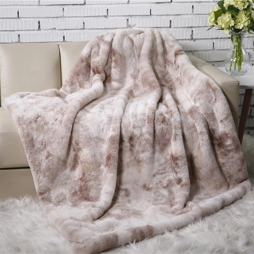 Koc Furry Intesi ciepły i miękki koc polarowy 140x200 na kanapę do salonu